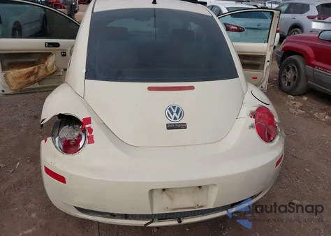 2007 Volkswagen New Beetle 2.5 from USA, damaged, VIN 3VWRW31C57M507089